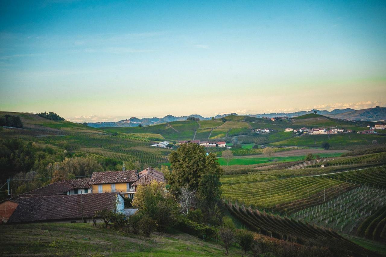 Braide Ospitalita Rurale Villa La Morra Bagian luar foto